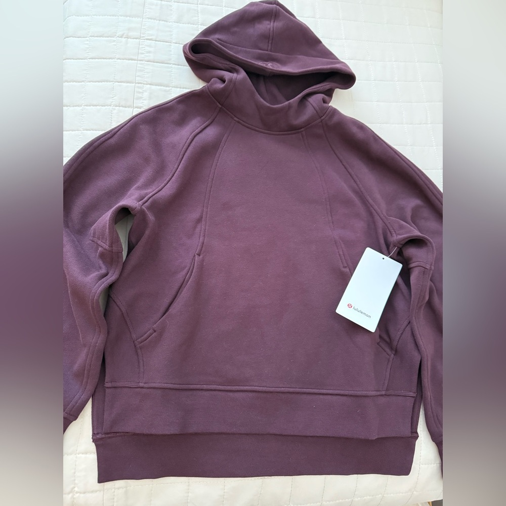 NWT Lululemon Scuba oversized Side-Slit Hoodie. Size XS/S.